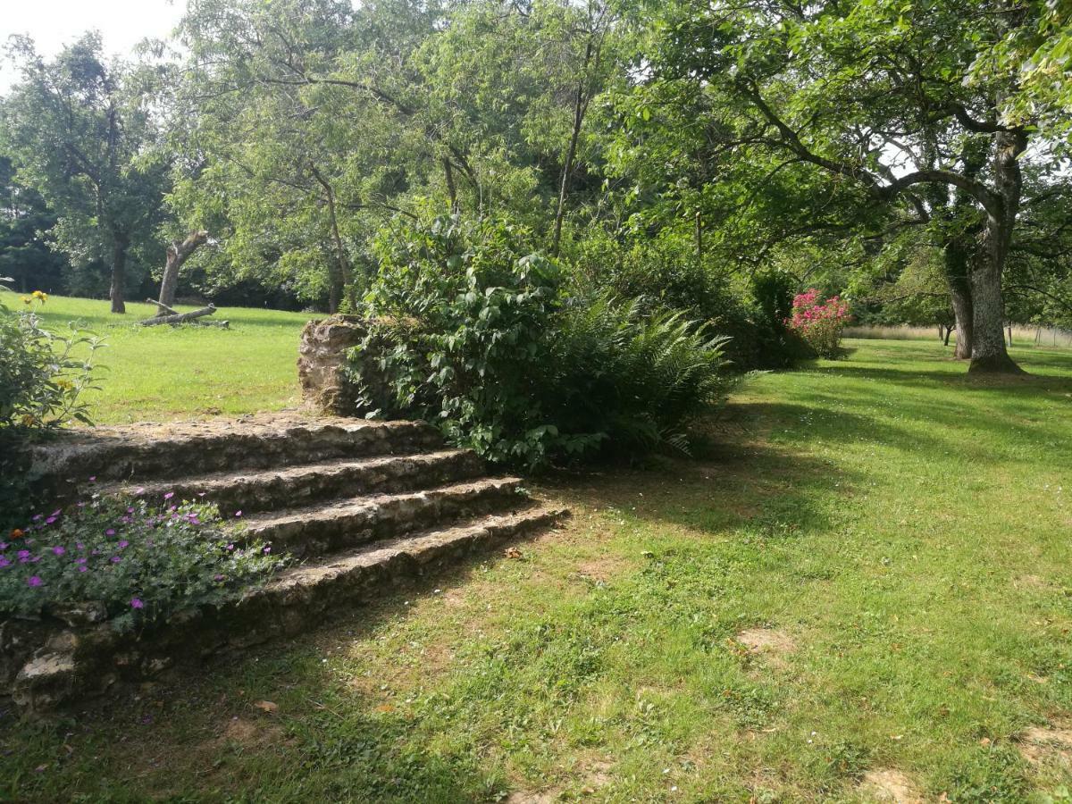 Le Clos Du Buisson Saint-Julien-de-la-Liegue Екстериор снимка