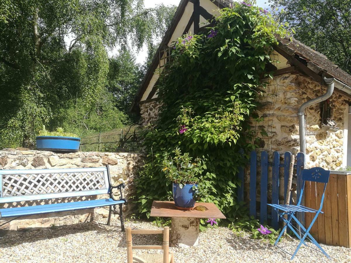 Le Clos Du Buisson Saint-Julien-de-la-Liegue Екстериор снимка