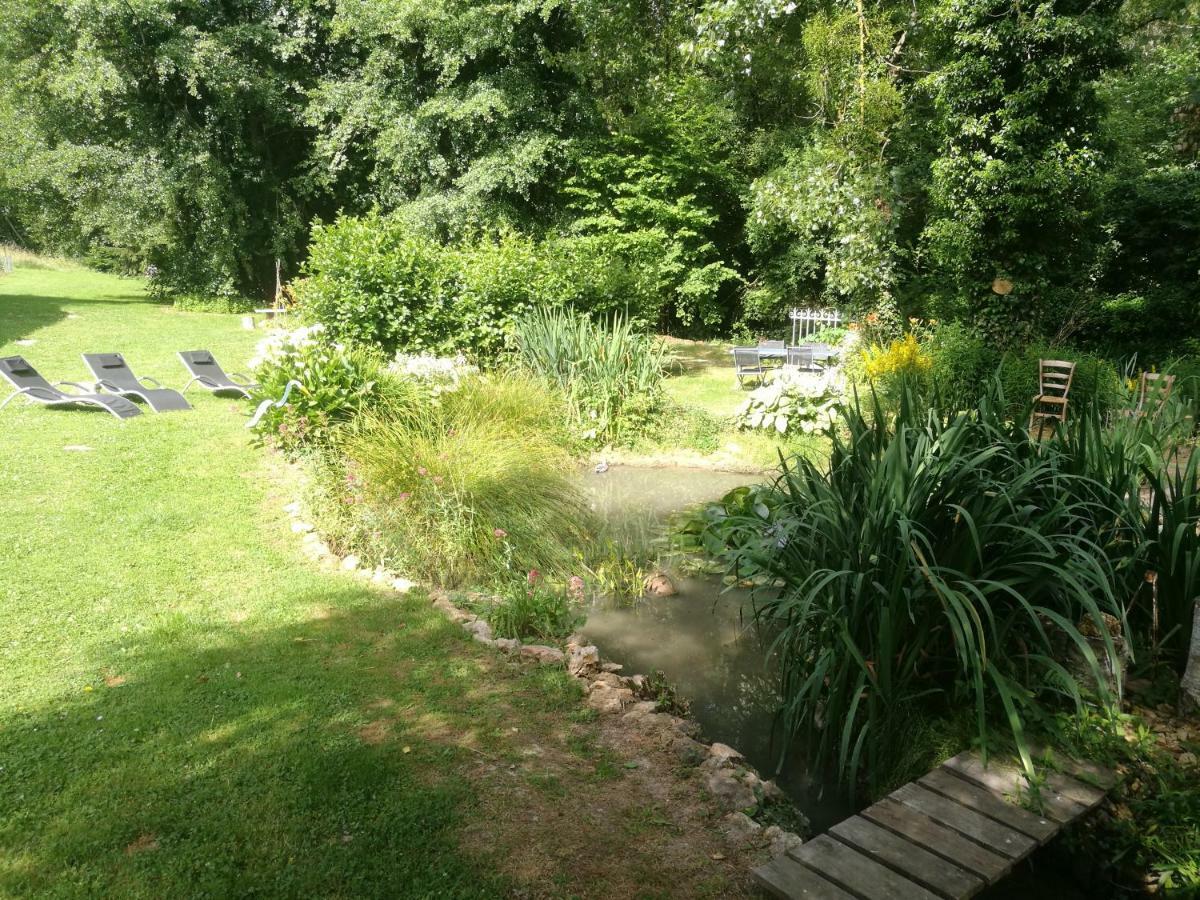 Le Clos Du Buisson Saint-Julien-de-la-Liegue Екстериор снимка